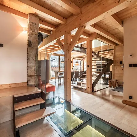 Inari - By Emerald Chalet *