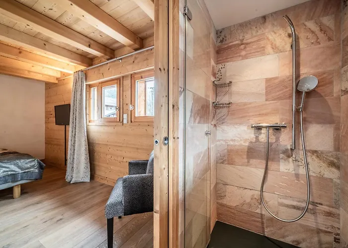 Inari - By Emerald Chalet