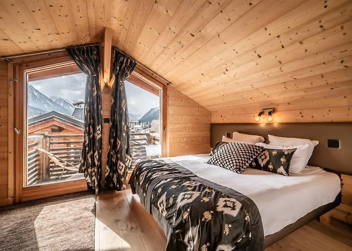 Inari - By Emerald * Chamonix Mont Blanc