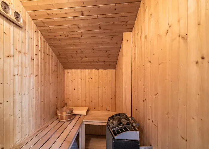 Inari - By Emerald Chalet *