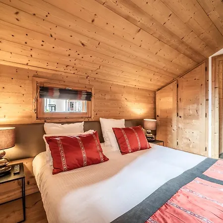 Inari - By Emerald * Chamonix