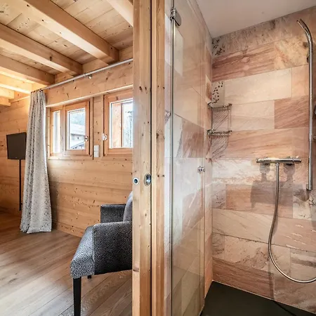 Inari - By Emerald Chalet