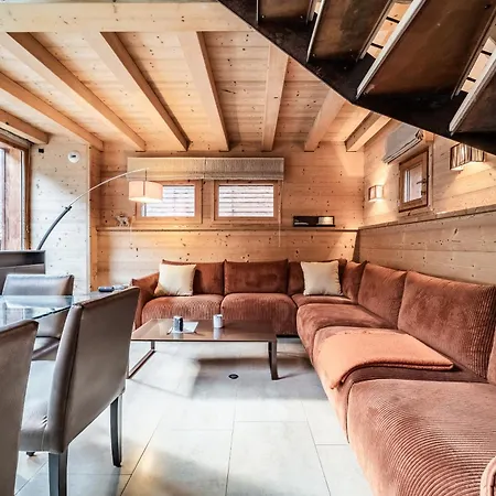 Domek alpejski Inari - By Emerald *